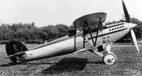 Fairey Firefly Mk.IIM (Y-3, F.1491) Belgian Air Force, Hayes, Middlesex, UK. Pictured is the third Firefly Mk.II for the Belgian AF, shortly before the transfer flight to Belgium on July 10, 1931. The Fairey Firefly IIM was a British fighter of the 1930s