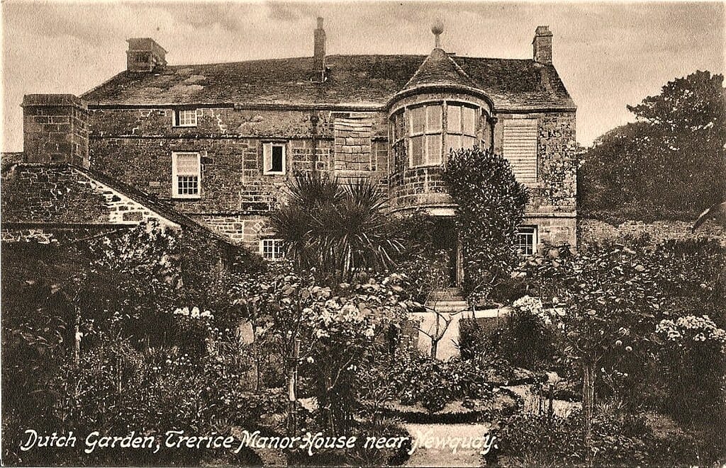 NEWQUAY( Cornwall) Dutch Garden,Trerice Manor House near Newquay -HARTNELL