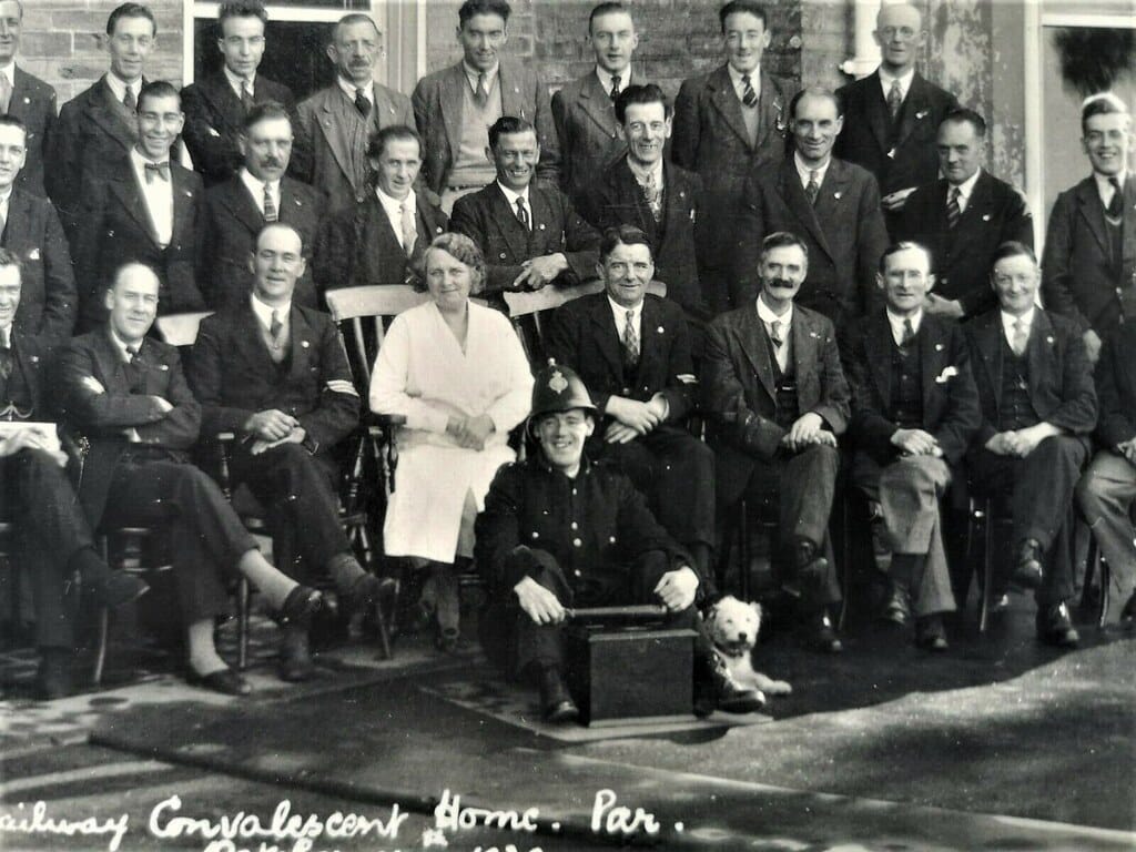 RAILWAY CONVALESCENT HOME - PAR - CORNWALL - 1932 - FINE Unposted Policeman Fine