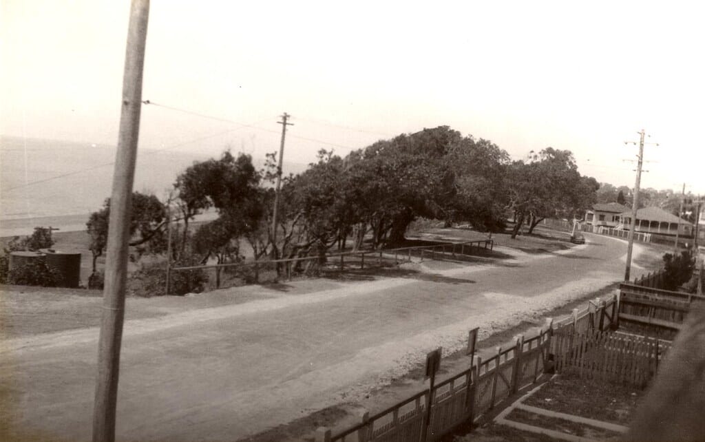 Suttons Beach - possibly 1920s