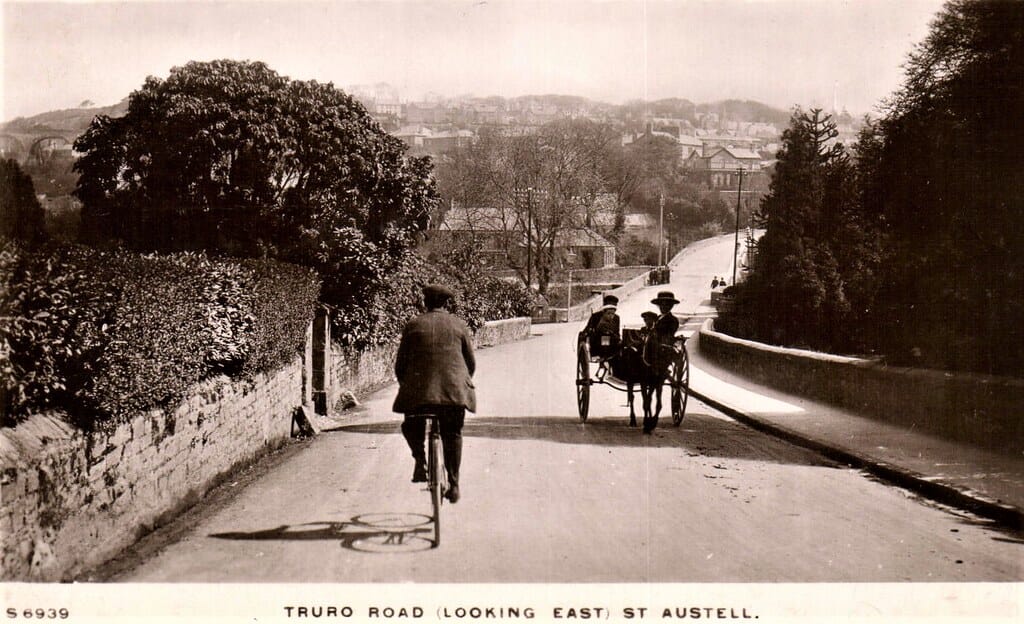 St Austell. Truro Road looking East # S 6939 by WHS Kingsway. 1915 cornwall