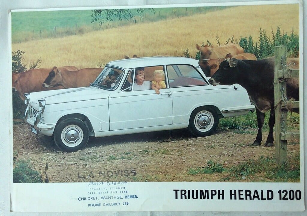 Triumph Herald 1200 brochure showing dealer address for L A Noviss of Wantage